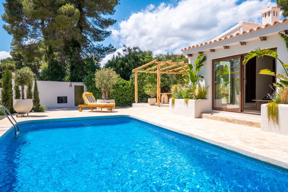 3 soveværelse Villa til salg i Javea / Xabia med swimmingpool garage - € 850.000 (Ref: 8661003)