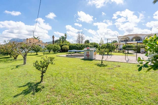 6 sypialnia Willa na sprzedaż w Dénia - 695 000 € (Ref: 8933299)