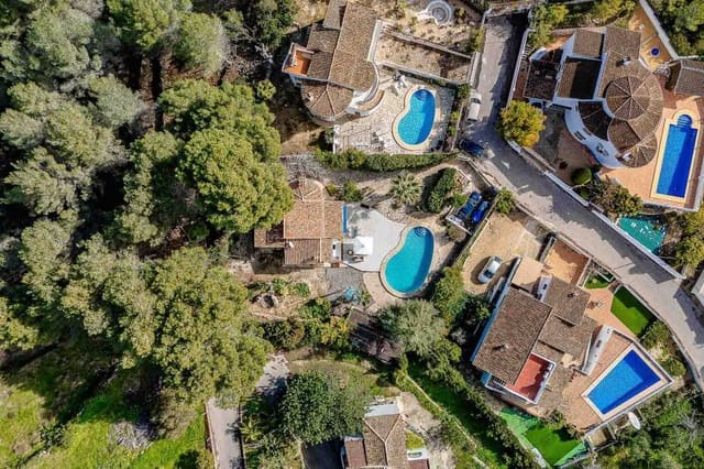 Chalet de 2 habitaciones en Moraira, Teulada-Moraira en venta con piscina garaje - 550.000 € (Ref: 9040532)