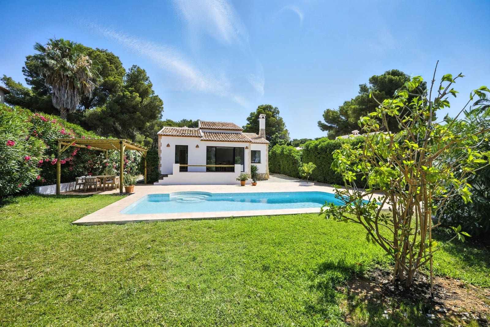 4 chambre Villa/Maison à vendre à Javea / Xabia avec piscine garage - 795 000 € (Ref: 9072756)