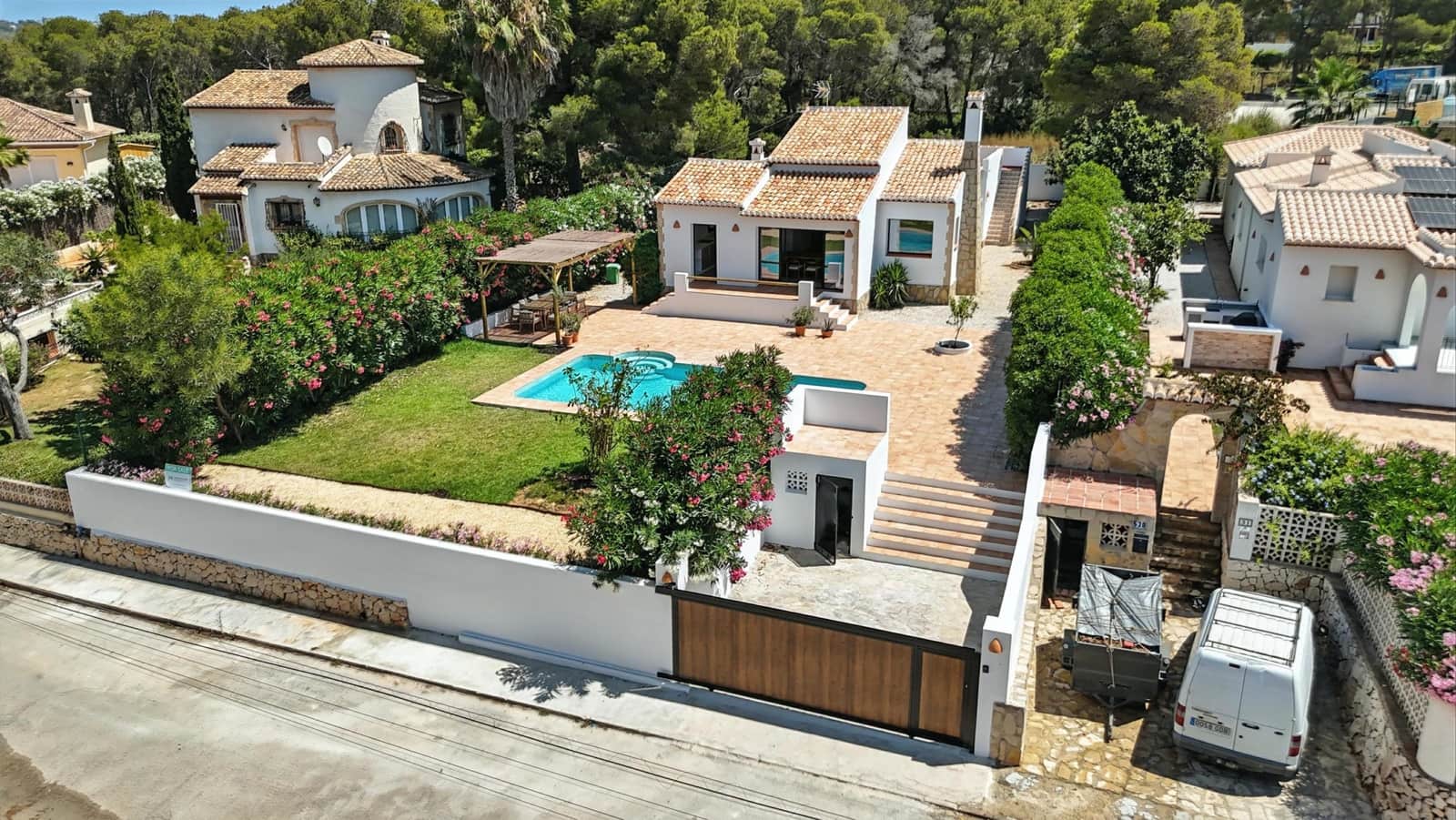 4 bedroom Villa for sale in Javea / Xabia with pool garage - € 795,000 (Ref: 9072756)