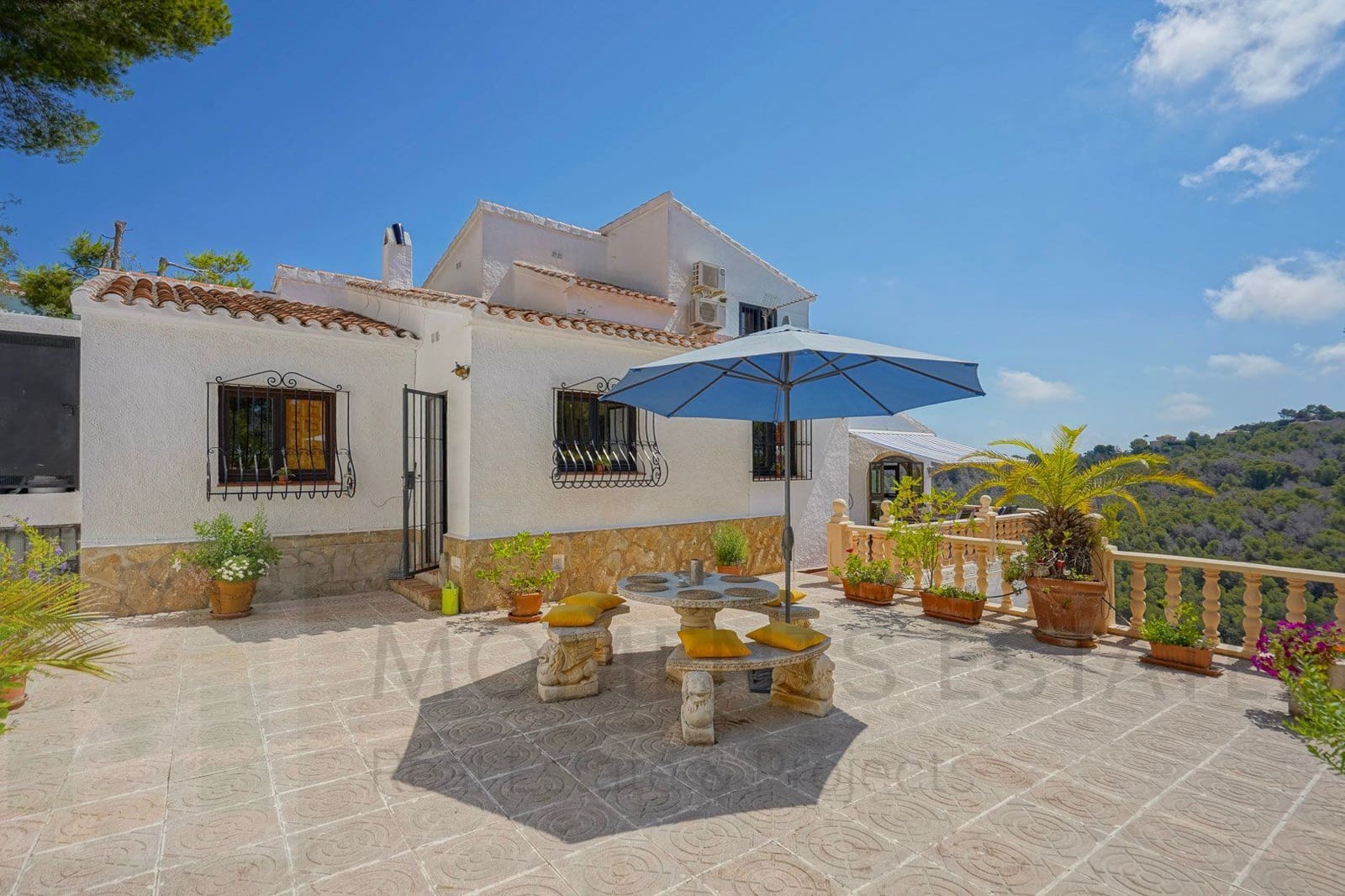 4 bedroom Villa for sale in Javea / Xabia with pool garage - € 749,000 (Ref: 9134903)