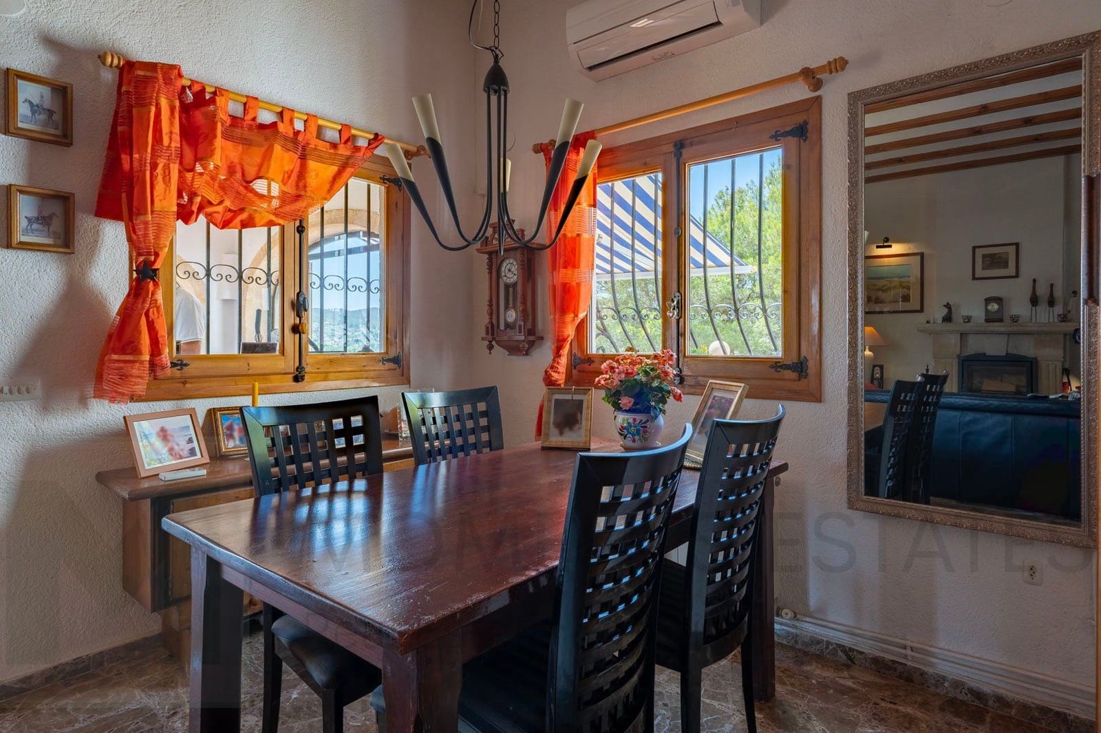 4 bedroom Villa for sale in Javea / Xabia with pool garage - € 749,000 (Ref: 9134903)