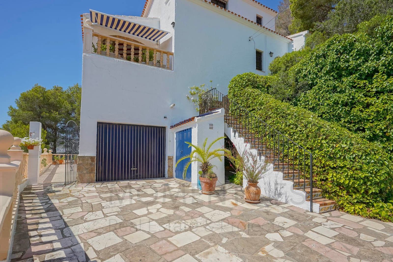 4 bedroom Villa for sale in Javea / Xabia with pool garage - € 749,000 (Ref: 9134903)