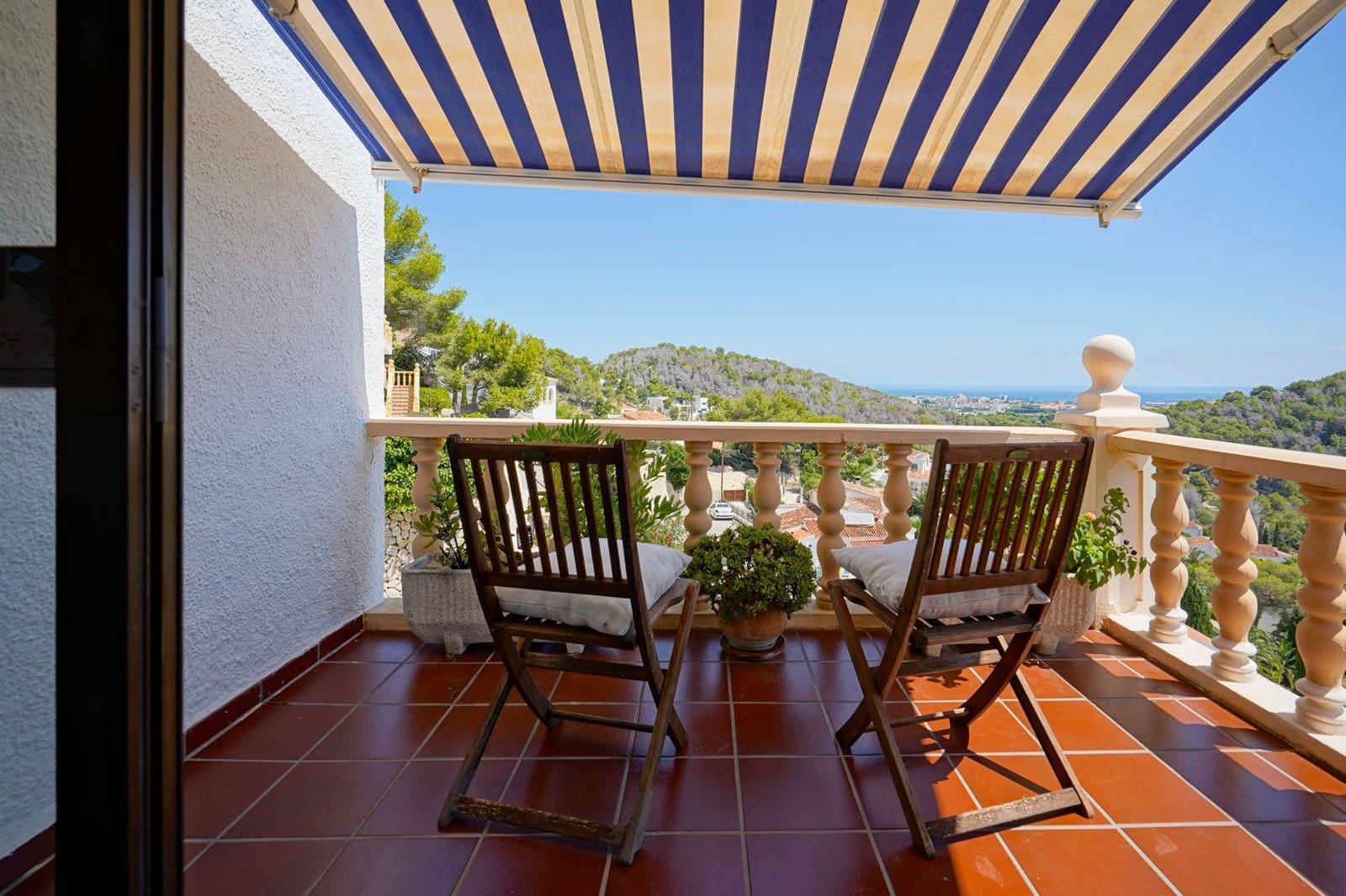 4 bedroom Villa for sale in Javea / Xabia with pool garage - € 749,000 (Ref: 9134903)