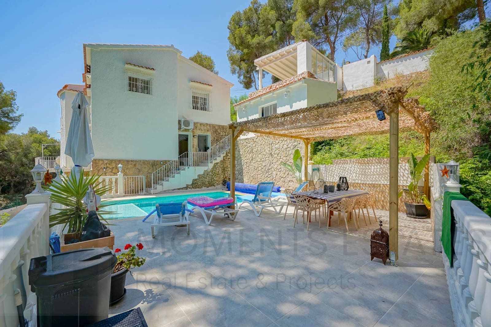 4 soveværelse Villa til salg i Montemar med swimmingpool garage - € 620.000 (Ref: 9162839)