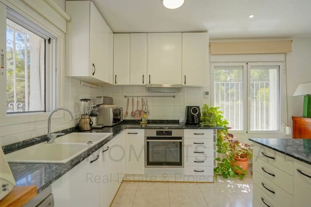 4 soveværelse Villa til salg i Montemar, Benissa med swimmingpool garage - € 620.000 (Ref: 9162839)