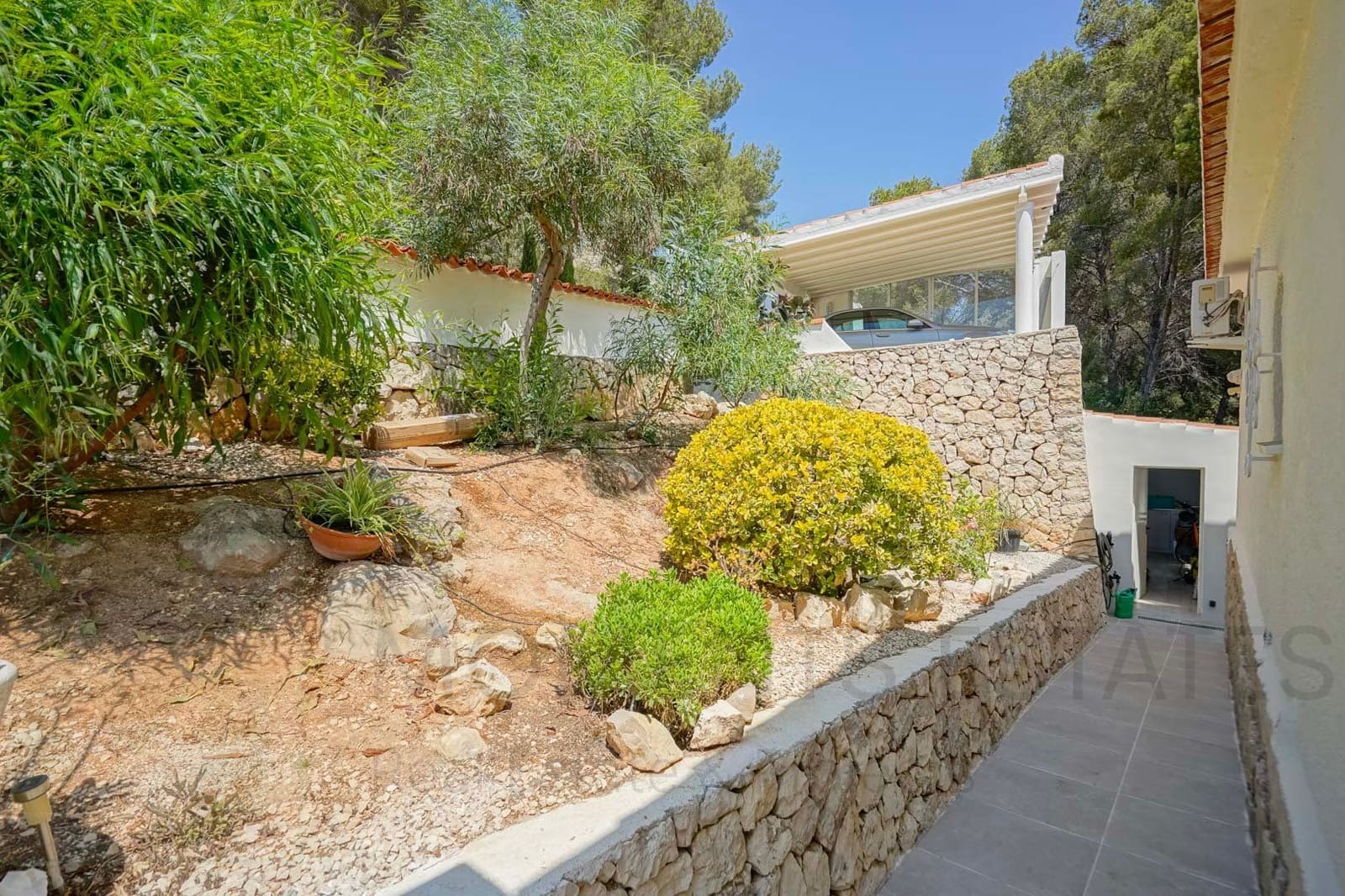 4 soveværelse Villa til salg i Montemar med swimmingpool garage - € 620.000 (Ref: 9162839)