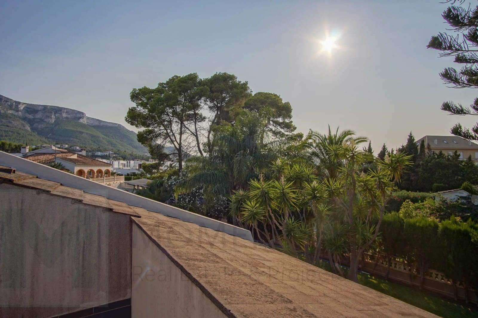 4 Zimmer Villa zu verkaufen in Denia mit Pool Garage - 1.190.000 € (Ref: 9184664)