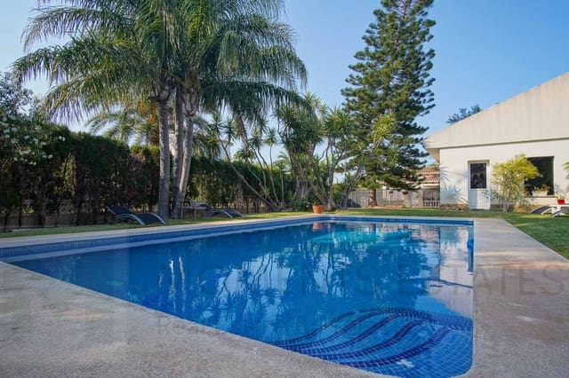 4 Zimmer Villa zu verkaufen in Dénia mit Pool Garage - 1.190.000 € (Ref: 9184664)