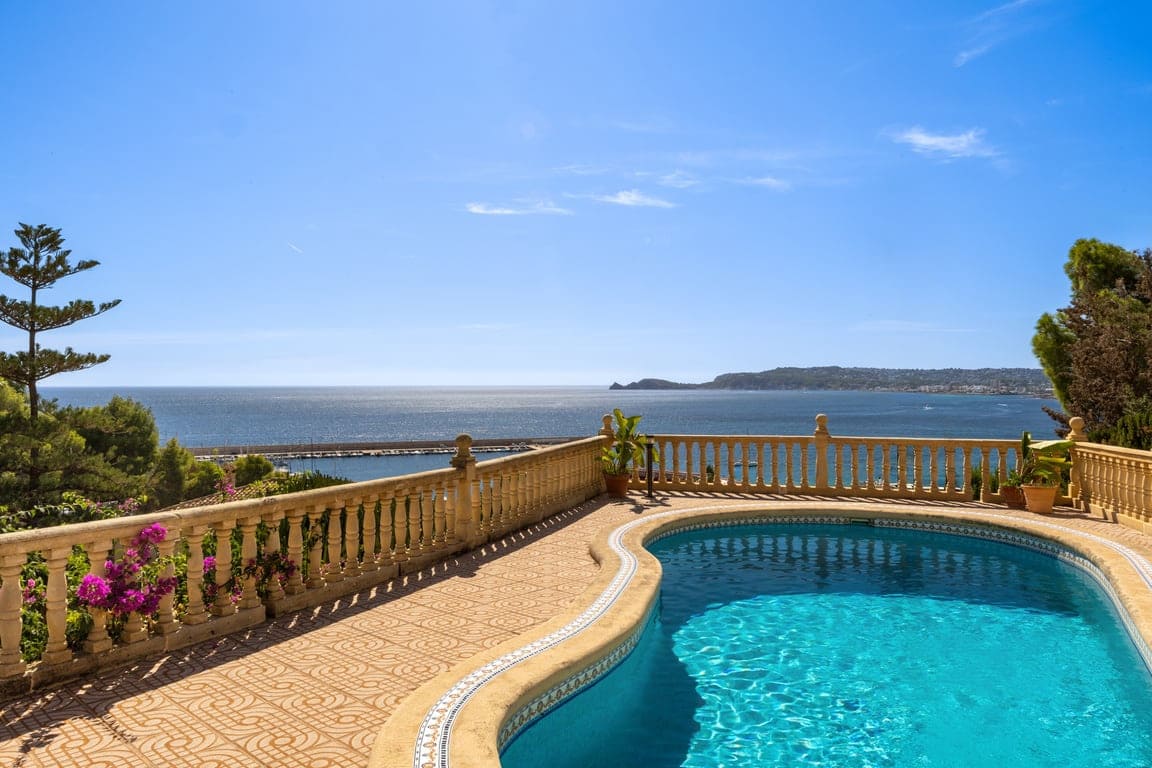 6 soverom Villa til salgs i Javea / Xabia med garasje - € 2 700 000 (Ref: 9218973)