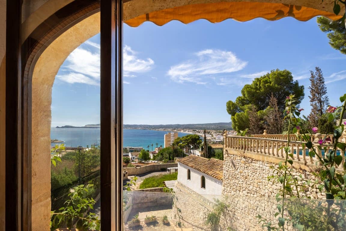 6 soverom Villa til salgs i Javea / Xabia med garasje - € 2 700 000 (Ref: 9218973)