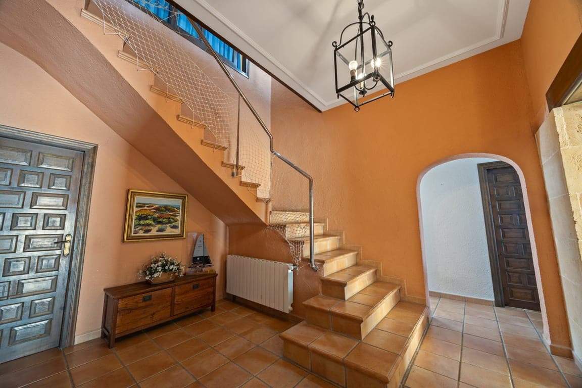 6 soverom Villa til salgs i Javea / Xabia med garasje - € 2 700 000 (Ref: 9218973)