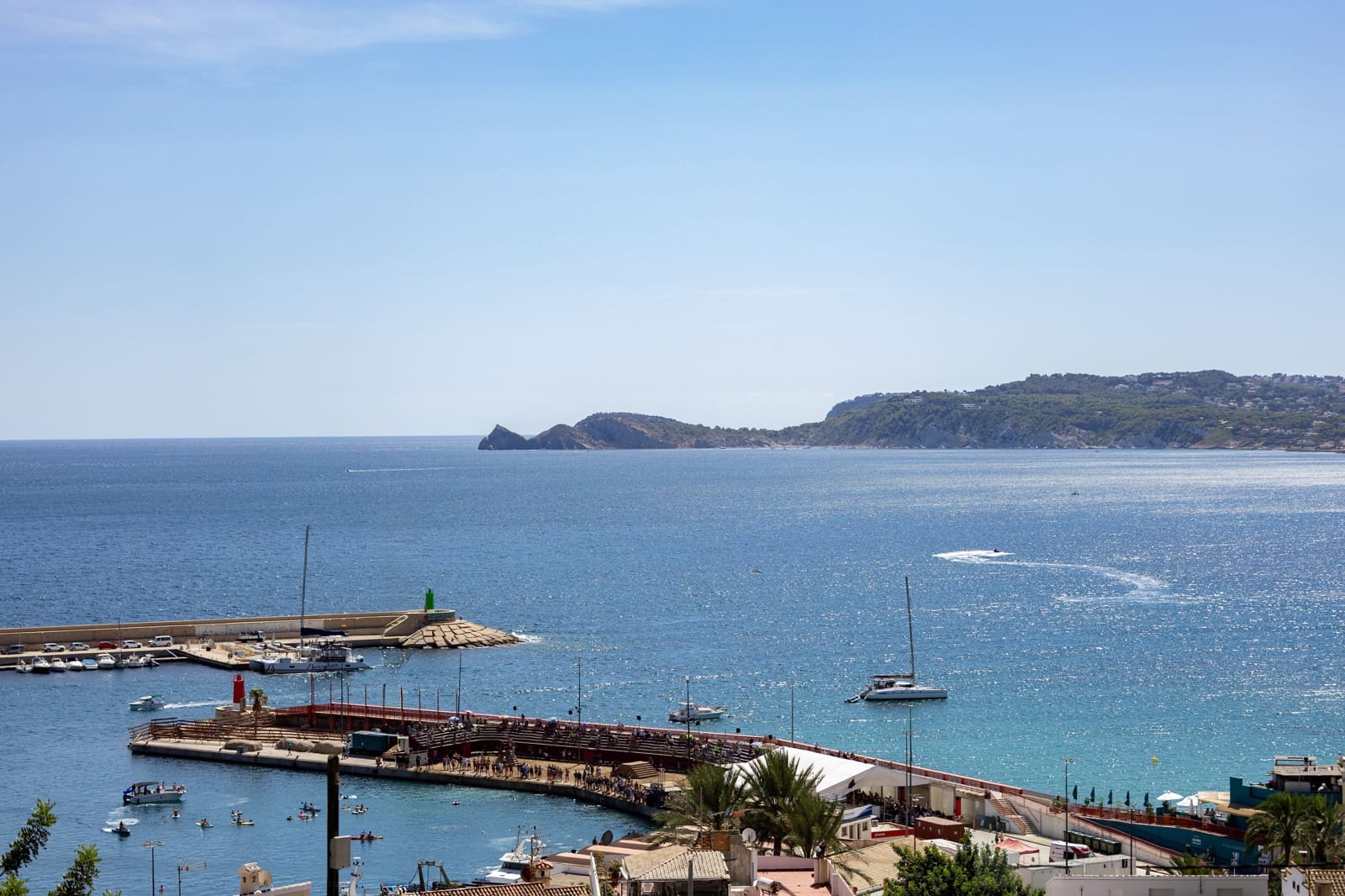 6 bedroom Villa for sale in Javea / Xabia with garage - € 2,700,000 (Ref: 9218973)