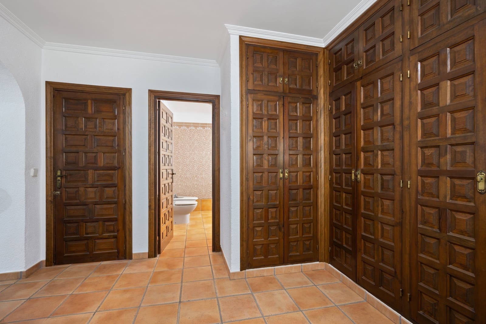 6 bedroom Villa for sale in Javea / Xabia with garage - € 2,700,000 (Ref: 9218973)