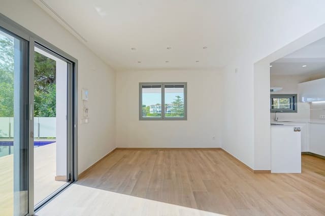 3 soveværelse Villa til salg i Benissa med garage - € 725.000 (Ref: 9314320)