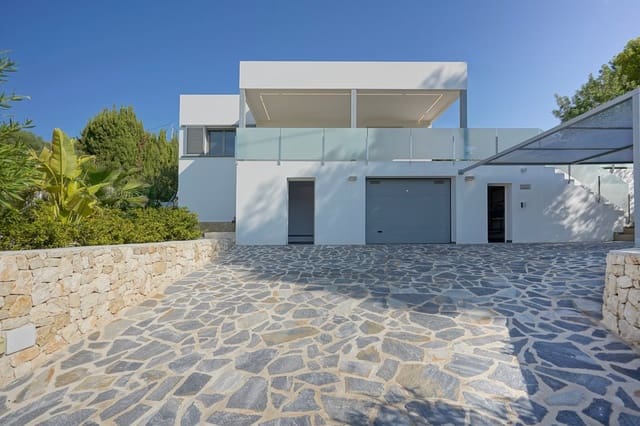 3 soveværelse Villa til salg i Benissa med garage - € 725.000 (Ref: 9314320)