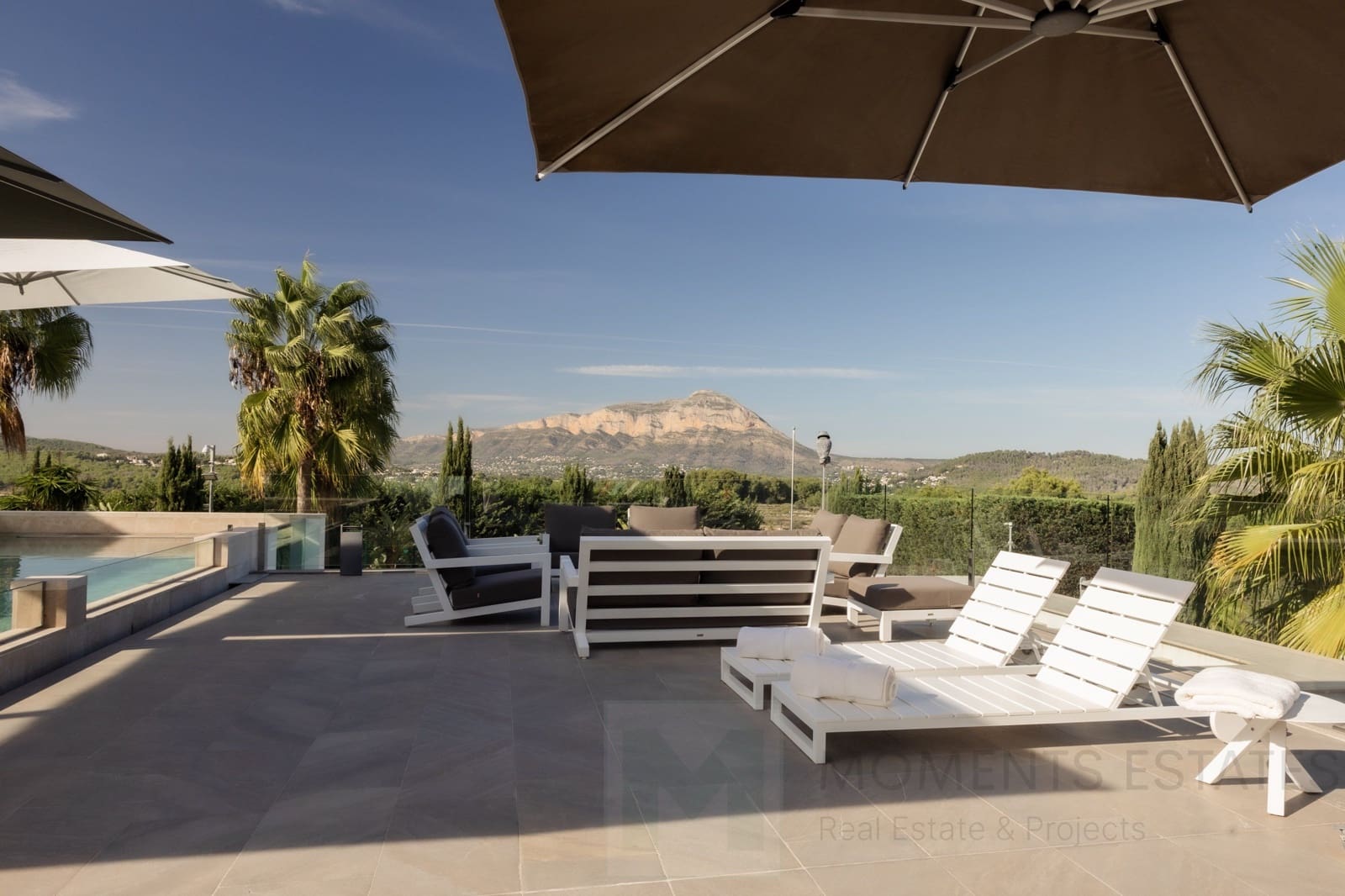 6 bedroom Villa for sale in Javea / Xabia with pool garage - € 3,850,000 (Ref: 9368953)