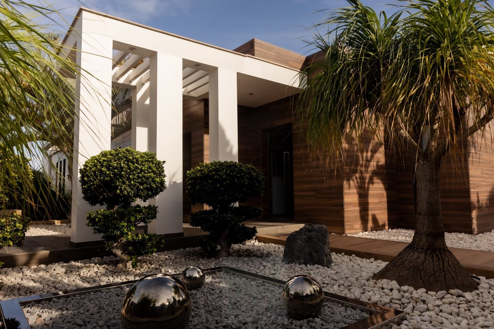 6 bedroom Villa for sale in Javea / Xabia with pool garage - € 3,850,000 (Ref: 9368953)