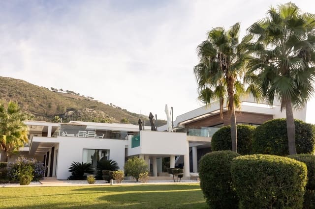 6 bedroom Villa for sale in Javea / Xàbia with pool garage - € 3,850,000 (Ref: 9368953)