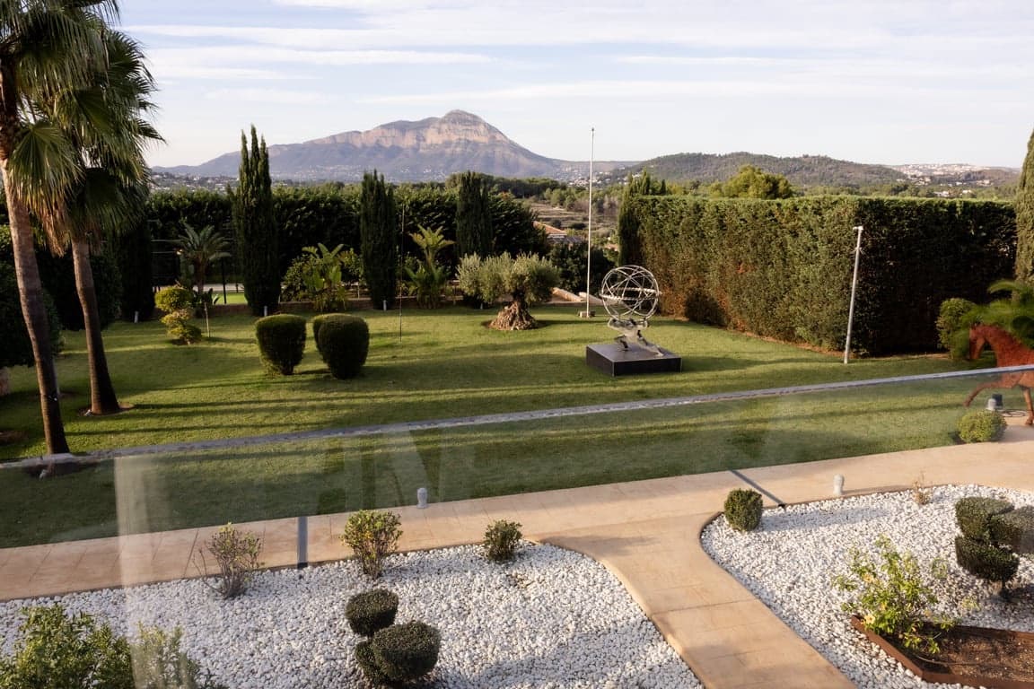 6 bedroom Villa for sale in Javea / Xabia with pool garage - € 3,850,000 (Ref: 9368953)