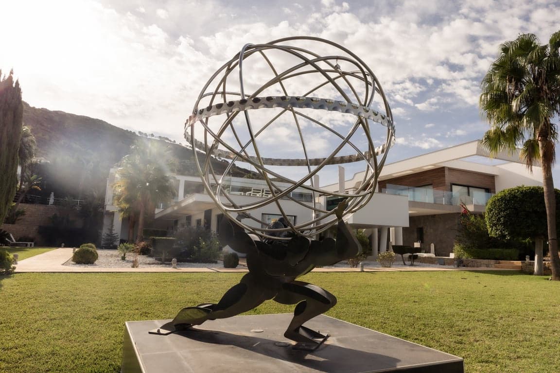 6 bedroom Villa for sale in Javea / Xabia with pool garage - € 3,850,000 (Ref: 9368953)