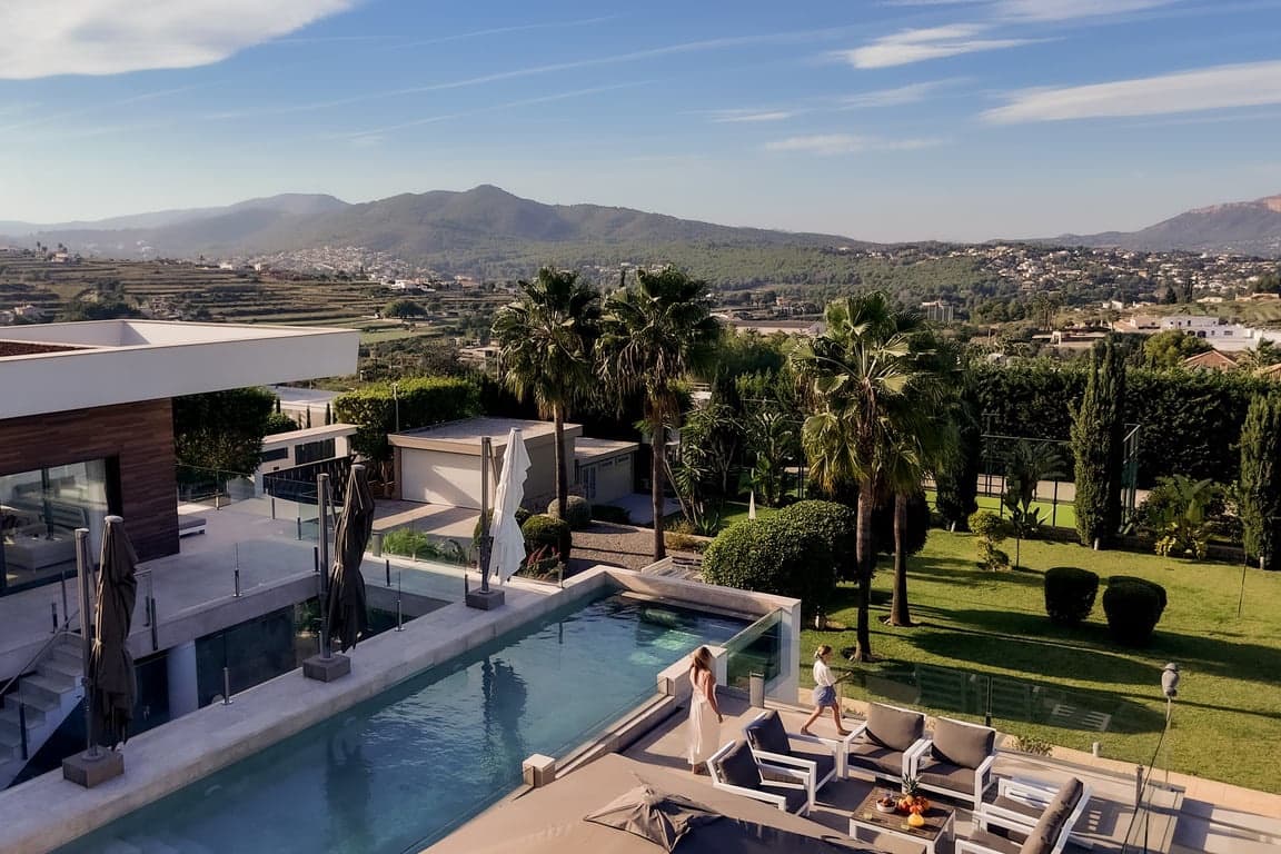 6 bedroom Villa for sale in Javea / Xabia with pool garage - € 3,850,000 (Ref: 9368953)