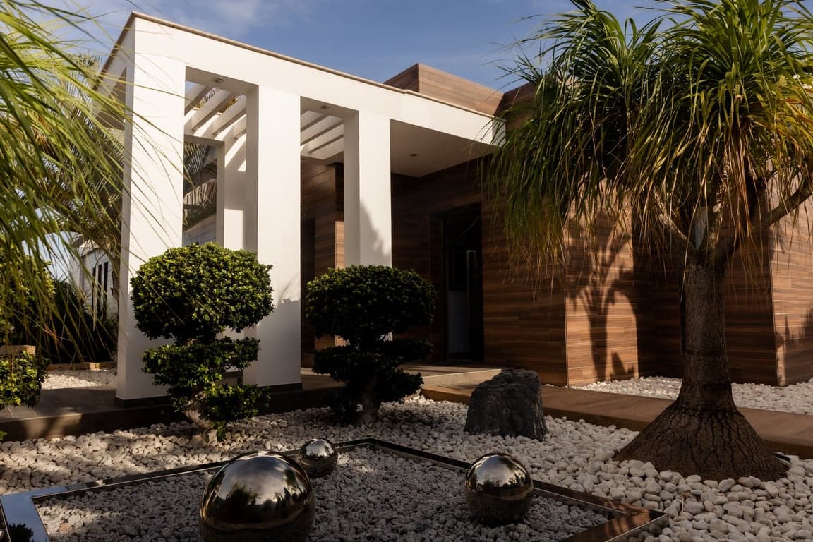 6 bedroom Villa for sale in Javea / Xabia with pool garage - € 3,850,000 (Ref: 9368953)