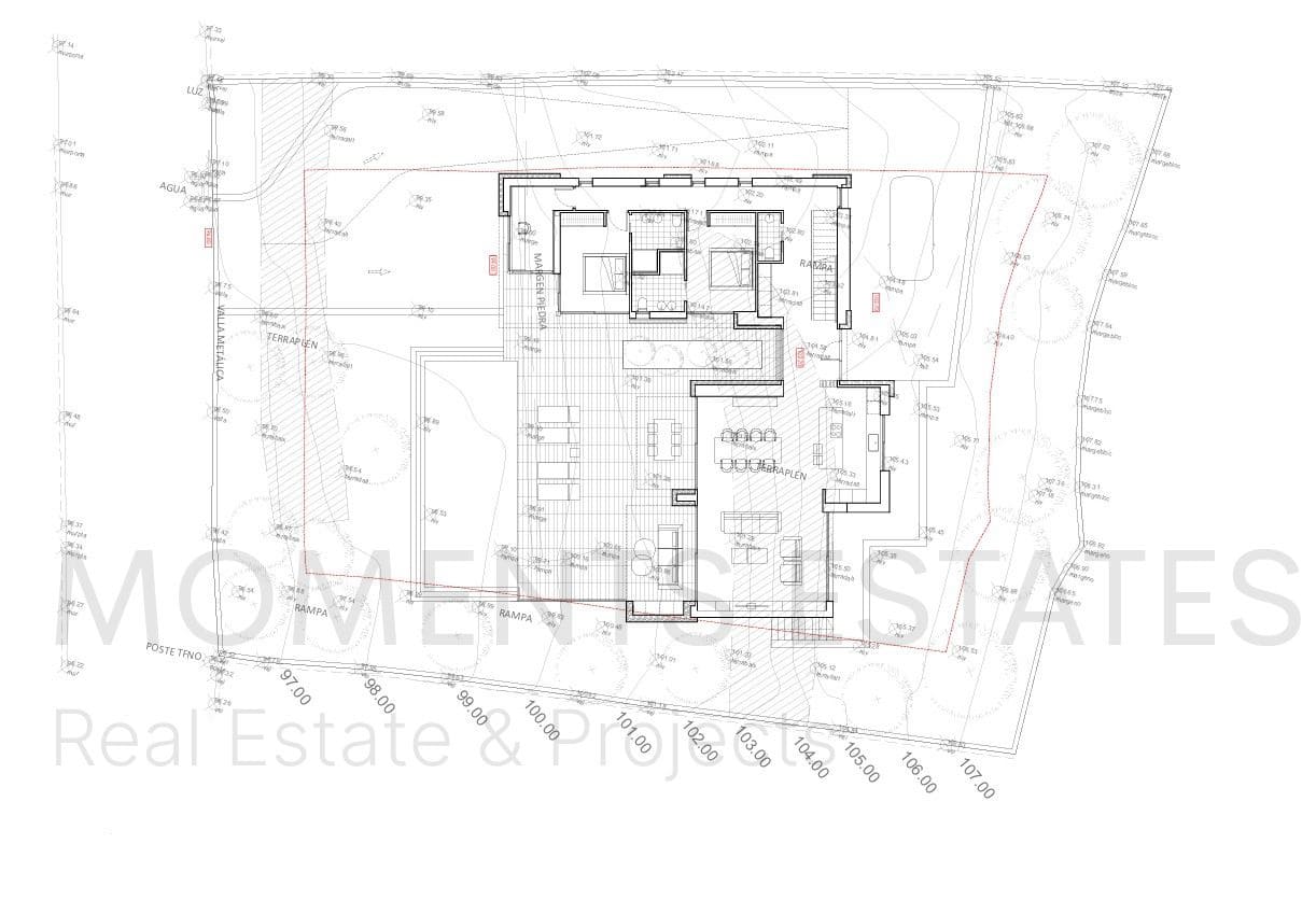 3 makuuhuone Huvila myytävänä paikassa Benissa mukana 
autotalli - 1 890 000 € (Ref: 9395330)