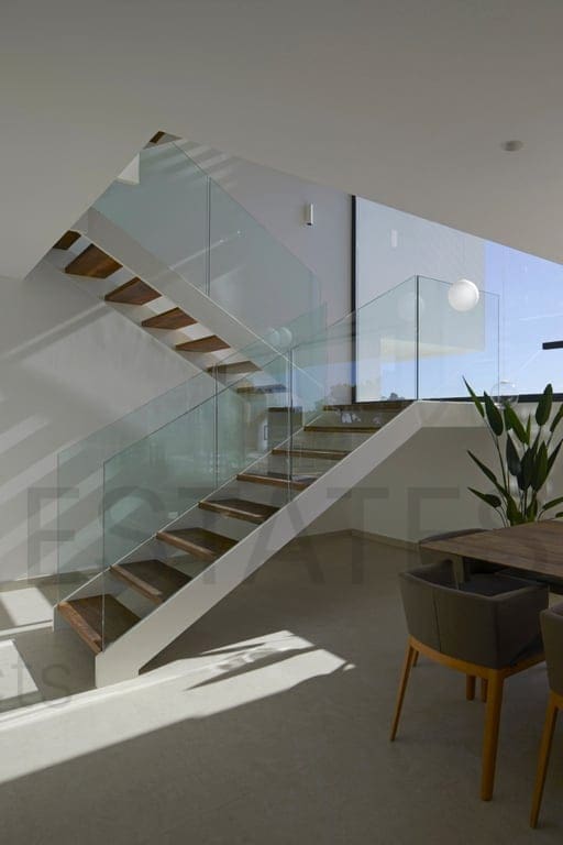 4 bedroom Villa for sale in Altea with pool garage - € 2,111,500 (Ref: 9395332)