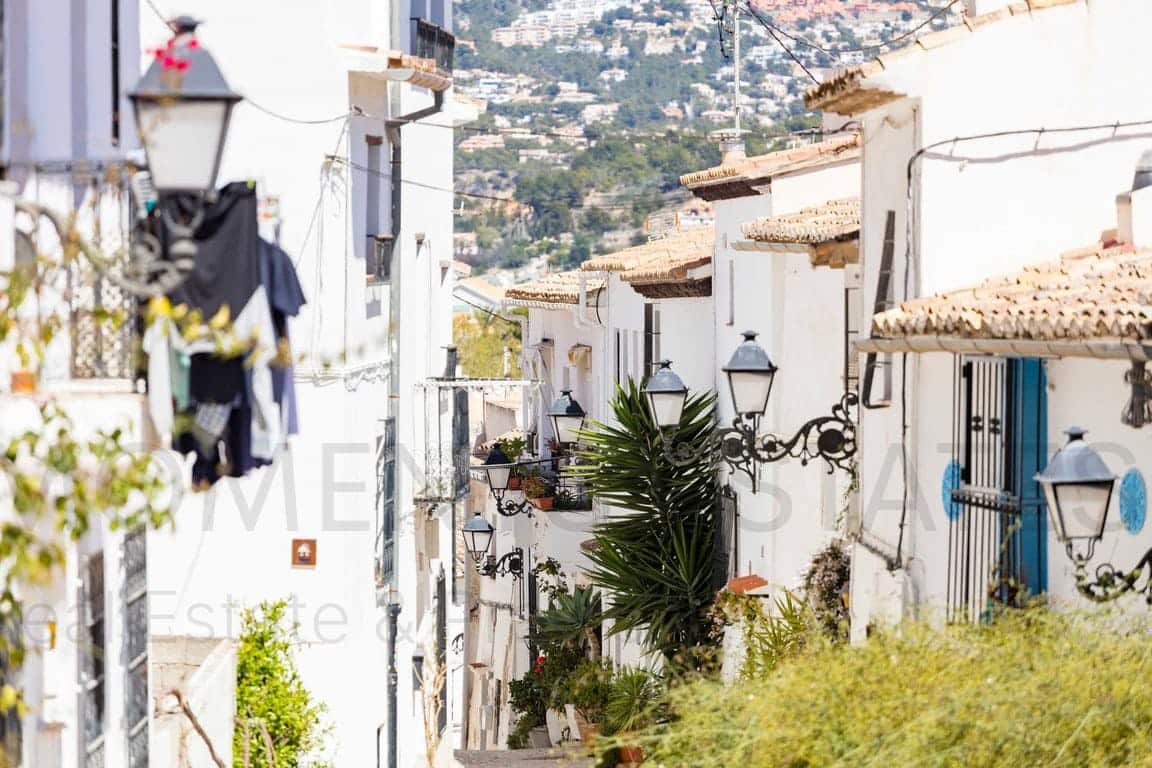 4 bedroom Villa for sale in Altea with pool garage - € 2,111,500 (Ref: 9395332)