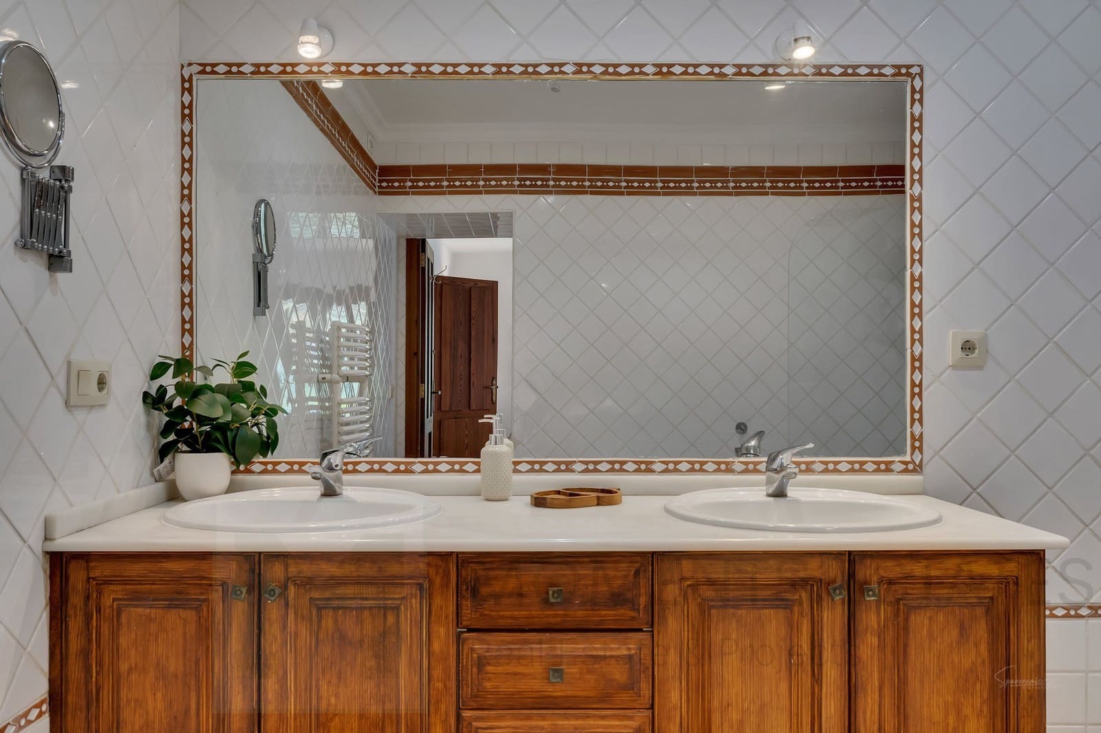 4 bedroom Villa for sale in Javea / Xabia with garage - € 997,000 (Ref: 9417472)