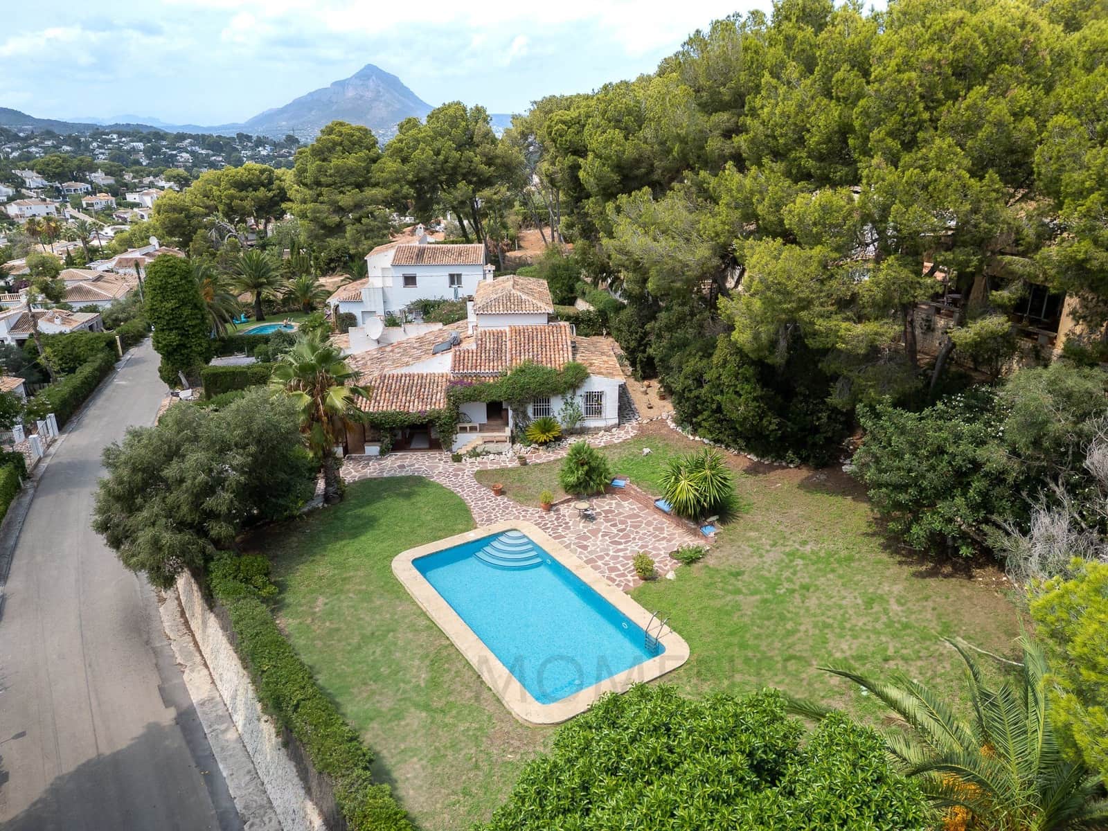4 bedroom Villa for sale in Javea / Xabia with garage - € 997,000 (Ref: 9417472)
