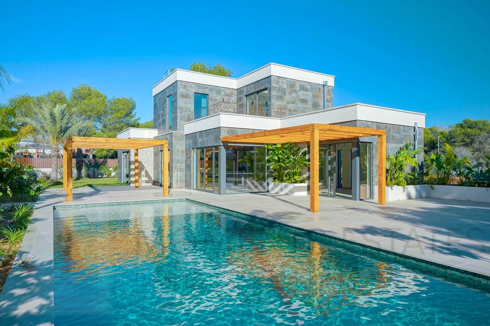 3 bedroom Villa for sale in Javea / Xabia - € 1,749,000 (Ref: 9441962)