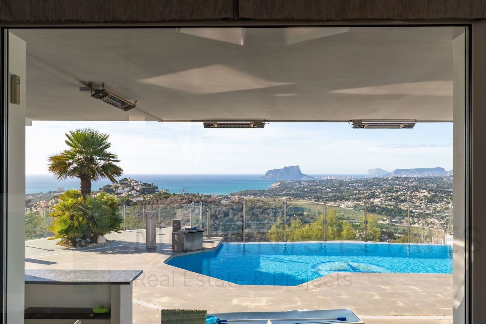 4 bedroom Villa for sale in Teulada - € 1,990,000 (Ref: 9442018)