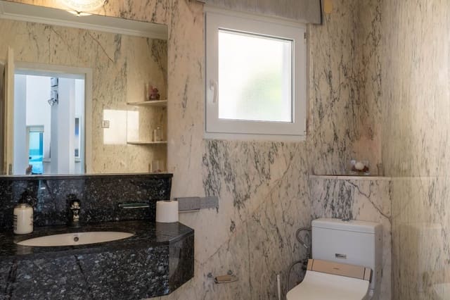 4 slaapkamer Villa te koop in Teulada Pueblo, Teulada-Moraira - € 1.990.000 (Ref: 9442018)