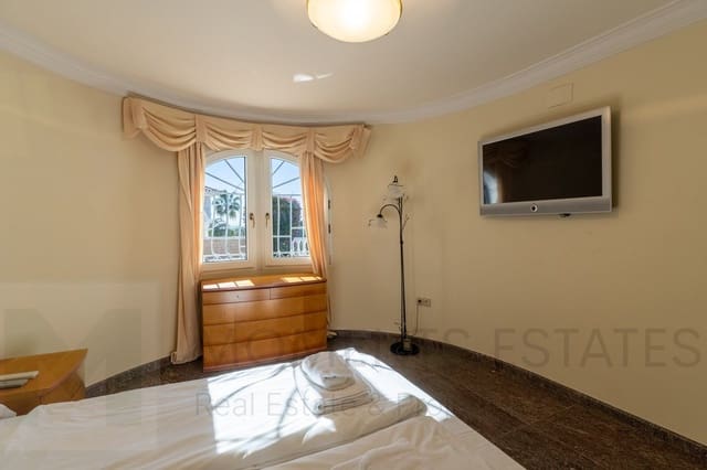 5 makuuhuone Huvila myytävänä paikassa Benissa - 1 990 000 € (Ref: 9442019)