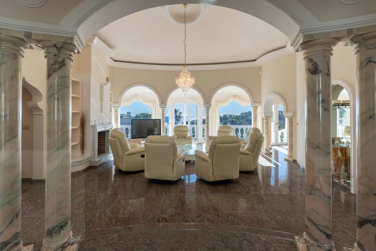 5 makuuhuone Huvila myytävänä paikassa Benissa - 1 990 000 € (Ref: 9442019)