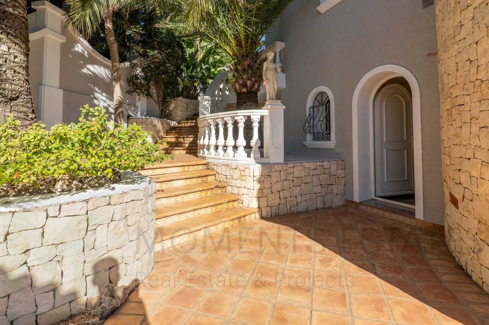 5 makuuhuone Huvila myytävänä paikassa Benissa - 1 990 000 € (Ref: 9442019)