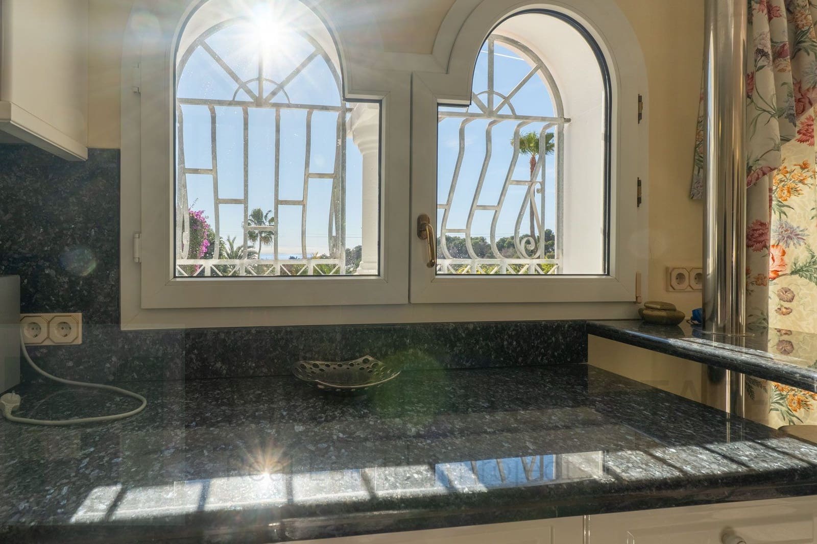 5 makuuhuone Huvila myytävänä paikassa Benissa - 1 990 000 € (Ref: 9442019)