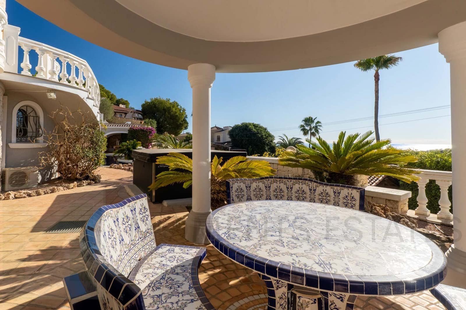 5 makuuhuone Huvila myytävänä paikassa Benissa - 1 990 000 € (Ref: 9442019)