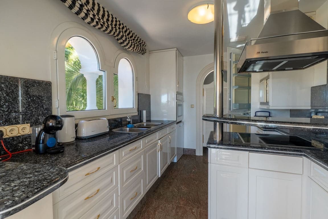 5 sypialnia Willa na sprzedaż w Benissa - 1 990 000 € (Ref: 9442019)