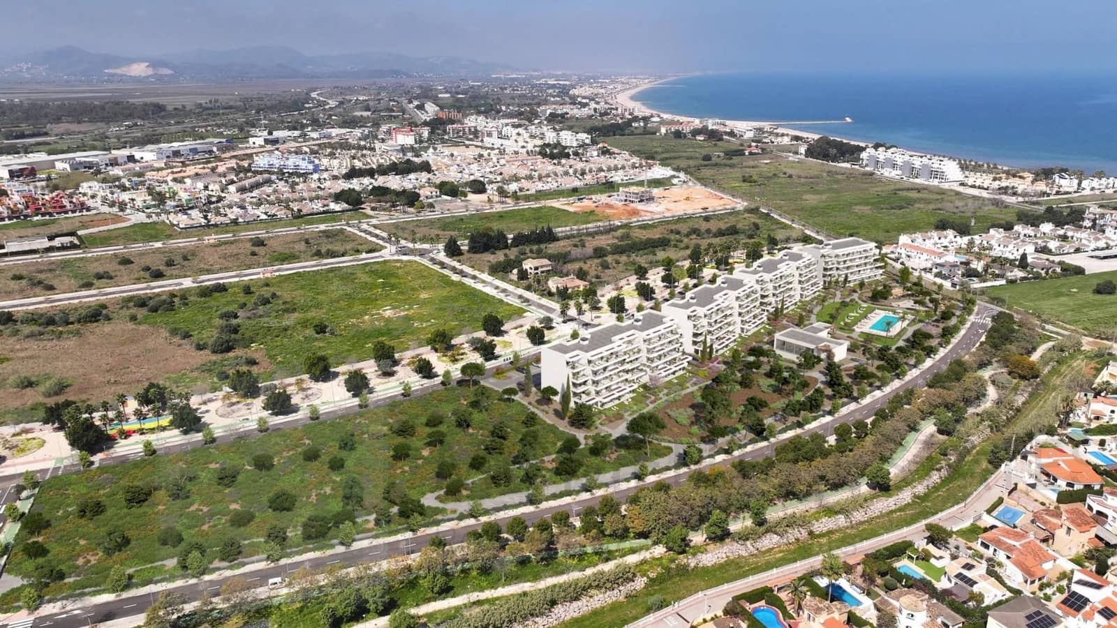 3 bedroom Apartment for sale in Denia with pool - € 395,000 (Ref: 9481572)