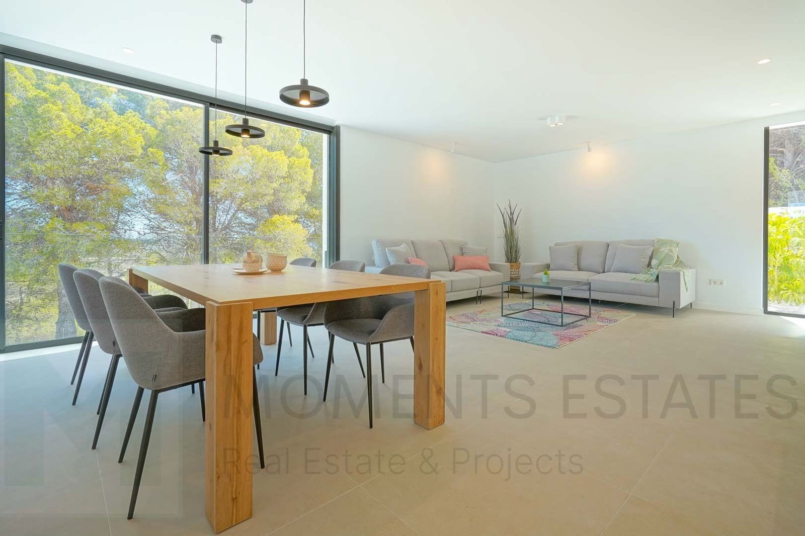 4 bedroom Villa for sale in Benissa - € 1,499,000 (Ref: 9481576)