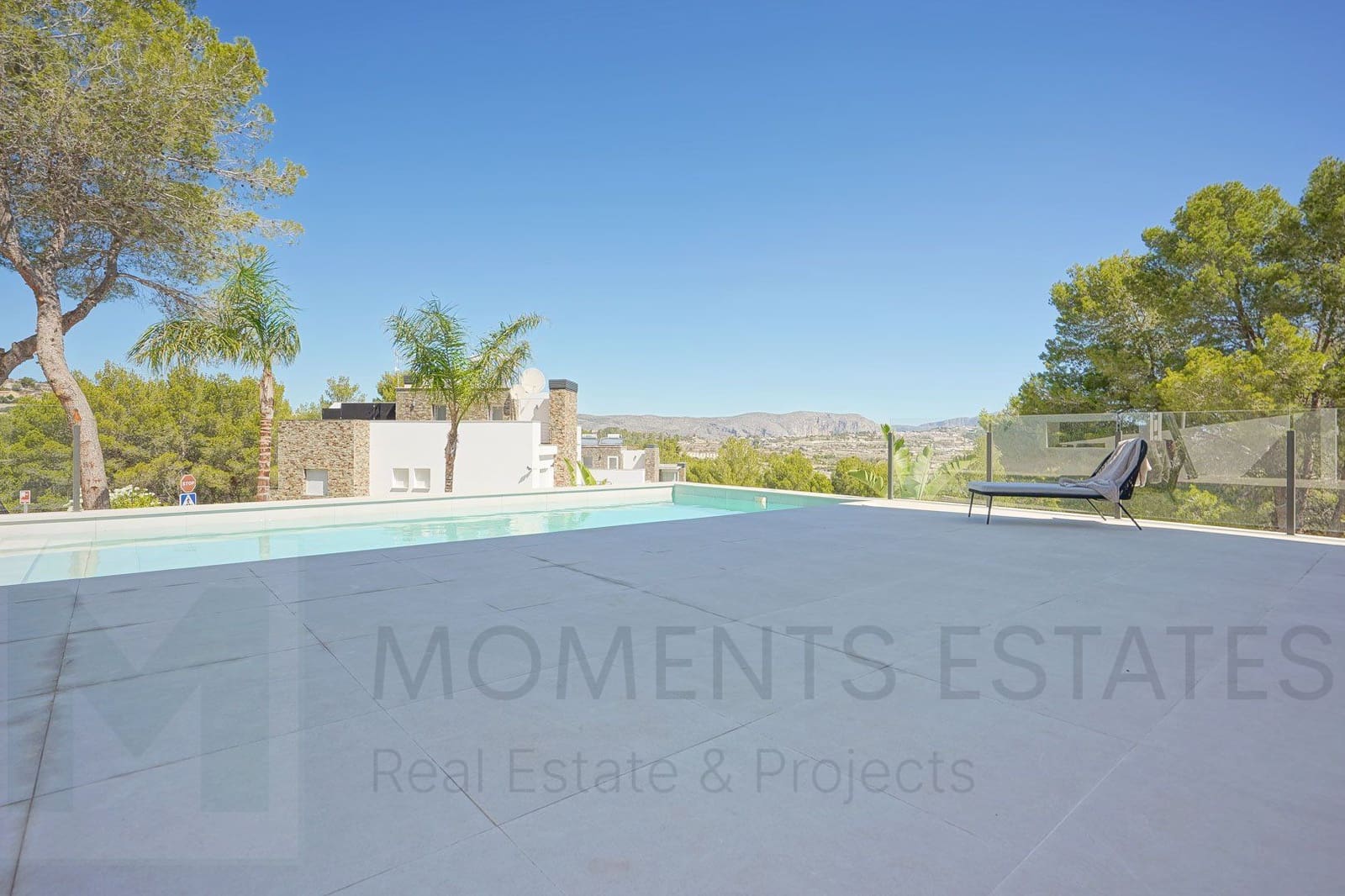 4 bedroom Villa for sale in Benissa - € 1,499,000 (Ref: 9481576)