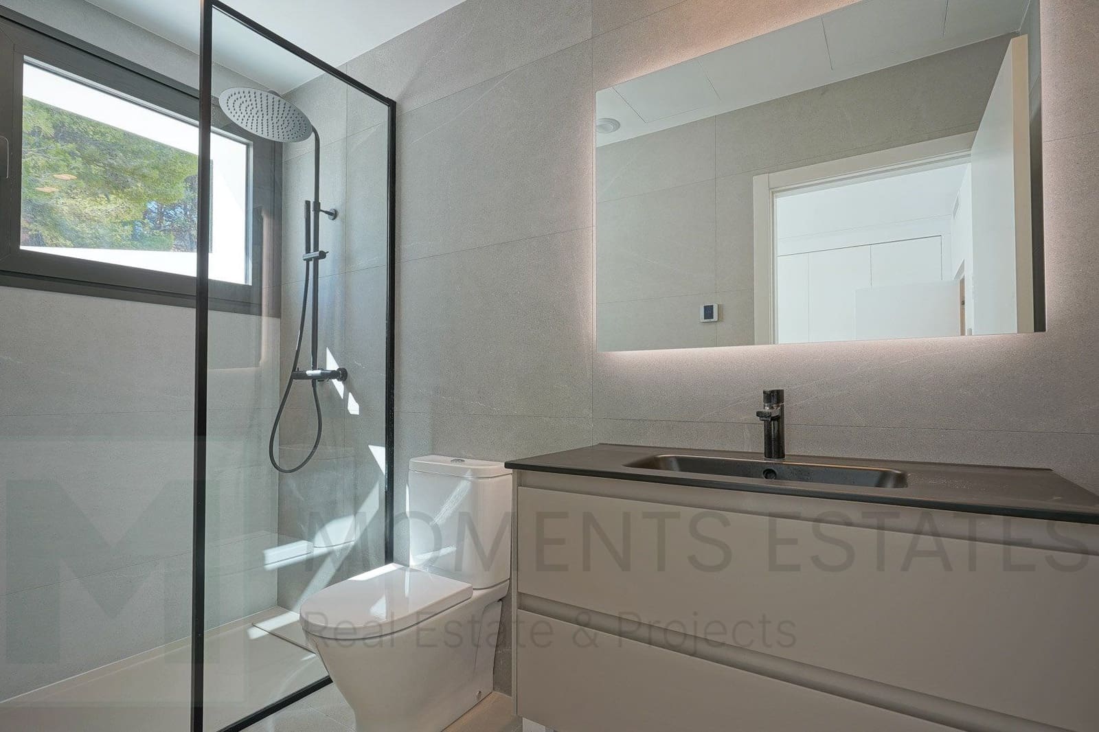 4 bedroom Villa for sale in Benissa - € 1,499,000 (Ref: 9481576)