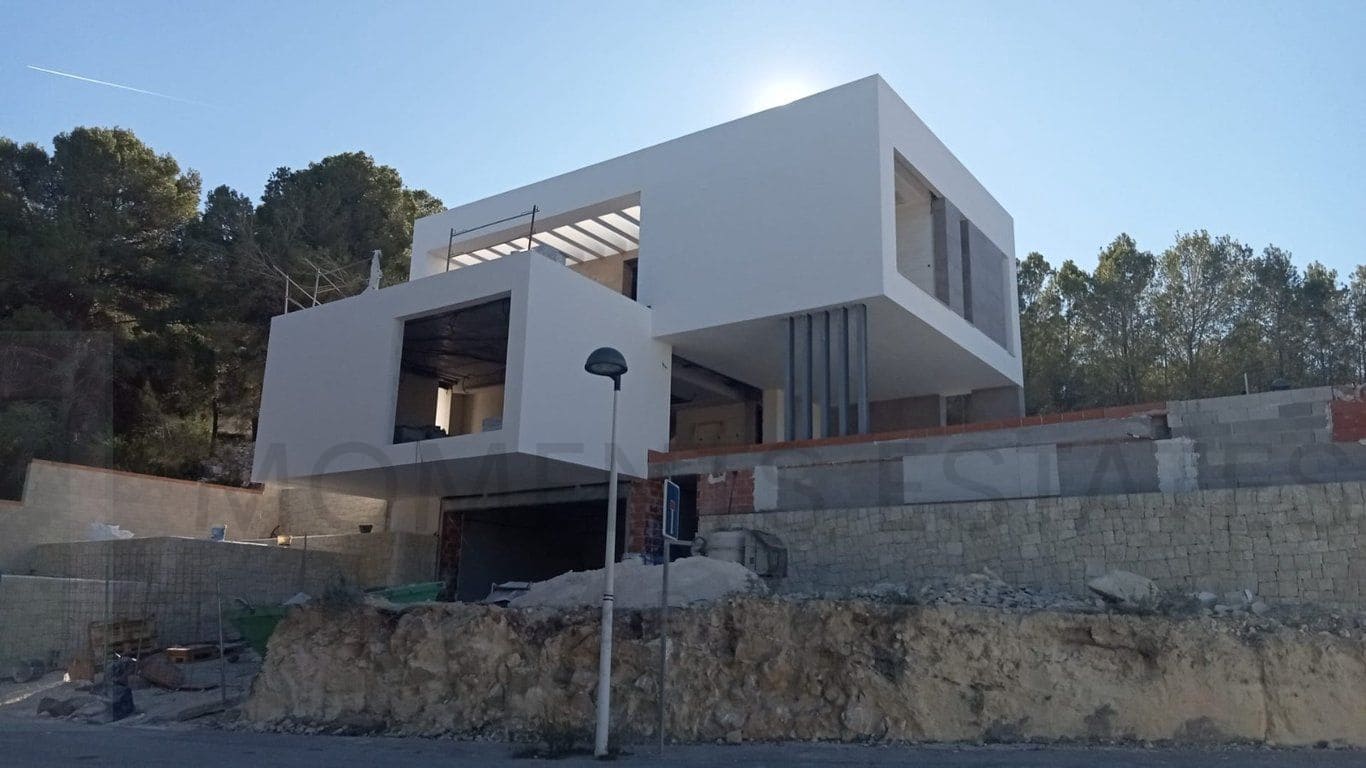 4 bedroom Villa for sale in Benissa - € 1,499,000 (Ref: 9481576)