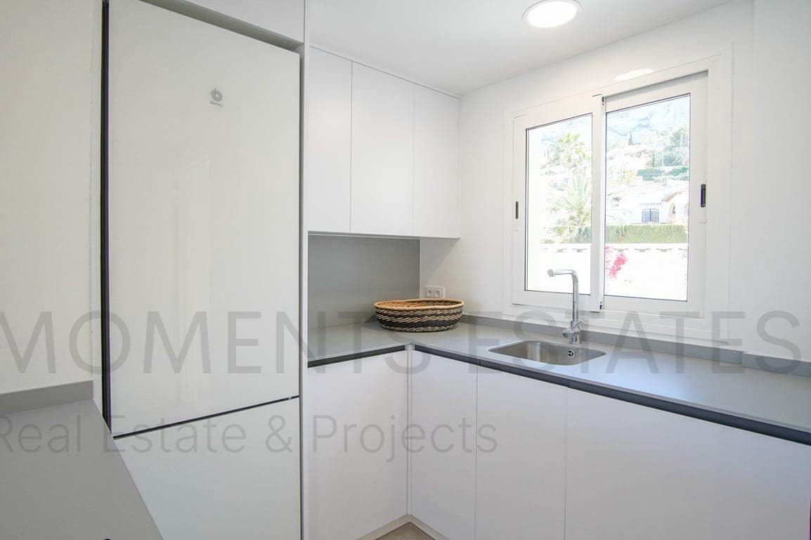 2 bedroom Apartment for sale in Denia with pool - € 389,300 (Ref: 9483608)