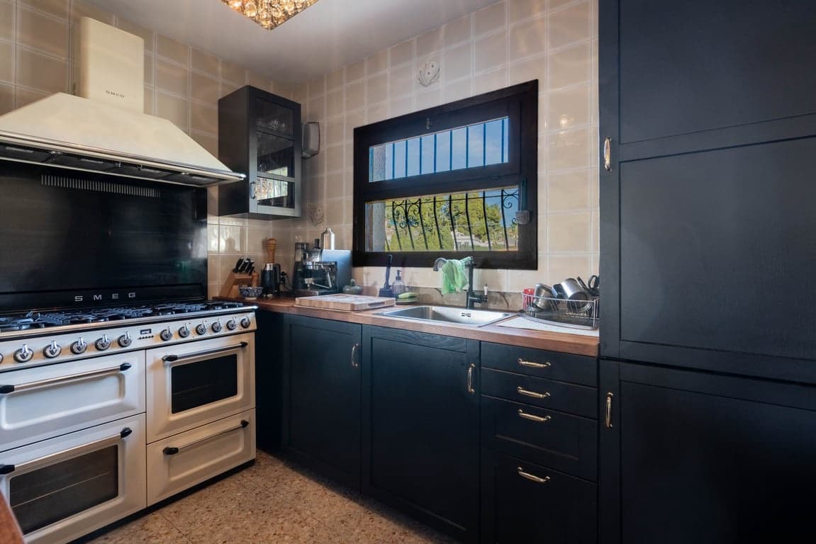 3 bedroom Villa for sale in Benissa with pool garage - € 610,000 (Ref: 9522919)