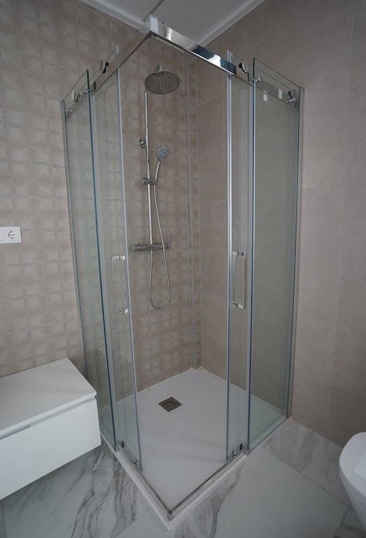 Chalet de 3 habitaciones en Polop en venta con piscina - 500.000 € (Ref: 9539898)